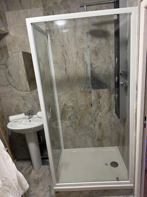 Golden - Jacuzzi Rouen